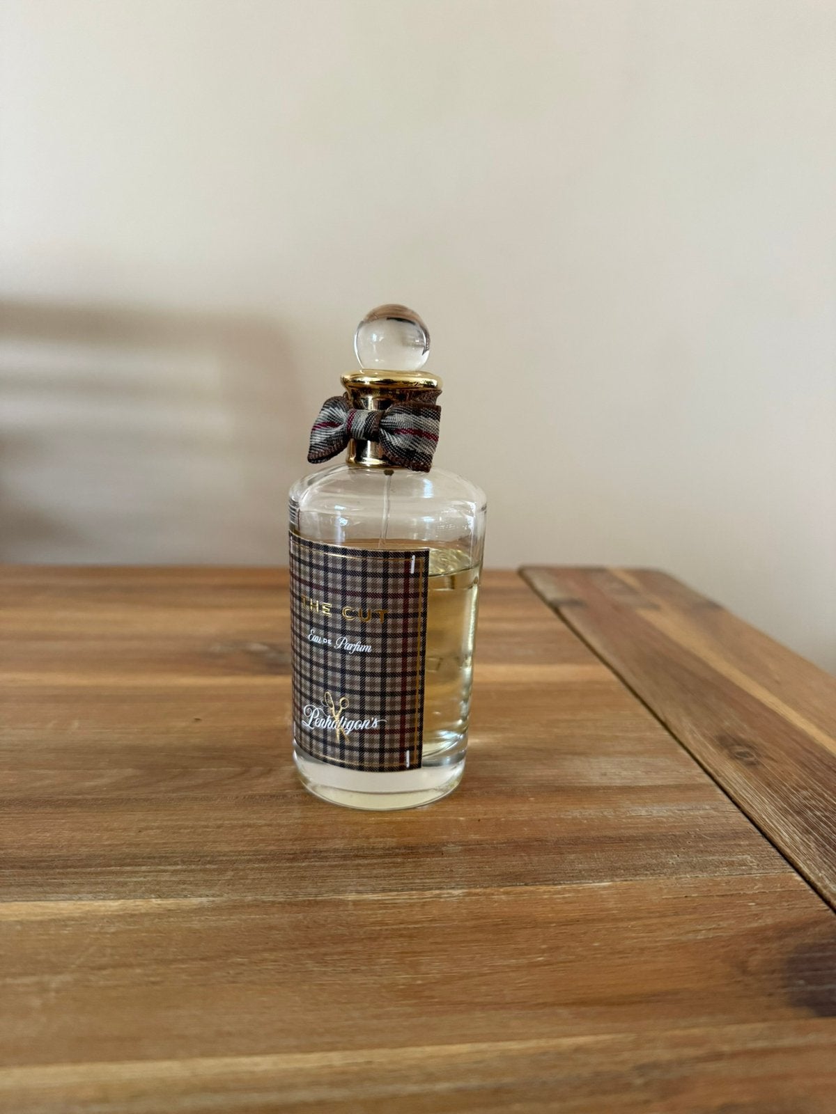 Penhaligon's The Cut Eau de Parfum 100ML (75-80% vol), Sieraden, Tassen en Uiterlijk, Verzenden, Zo goed als nieuw