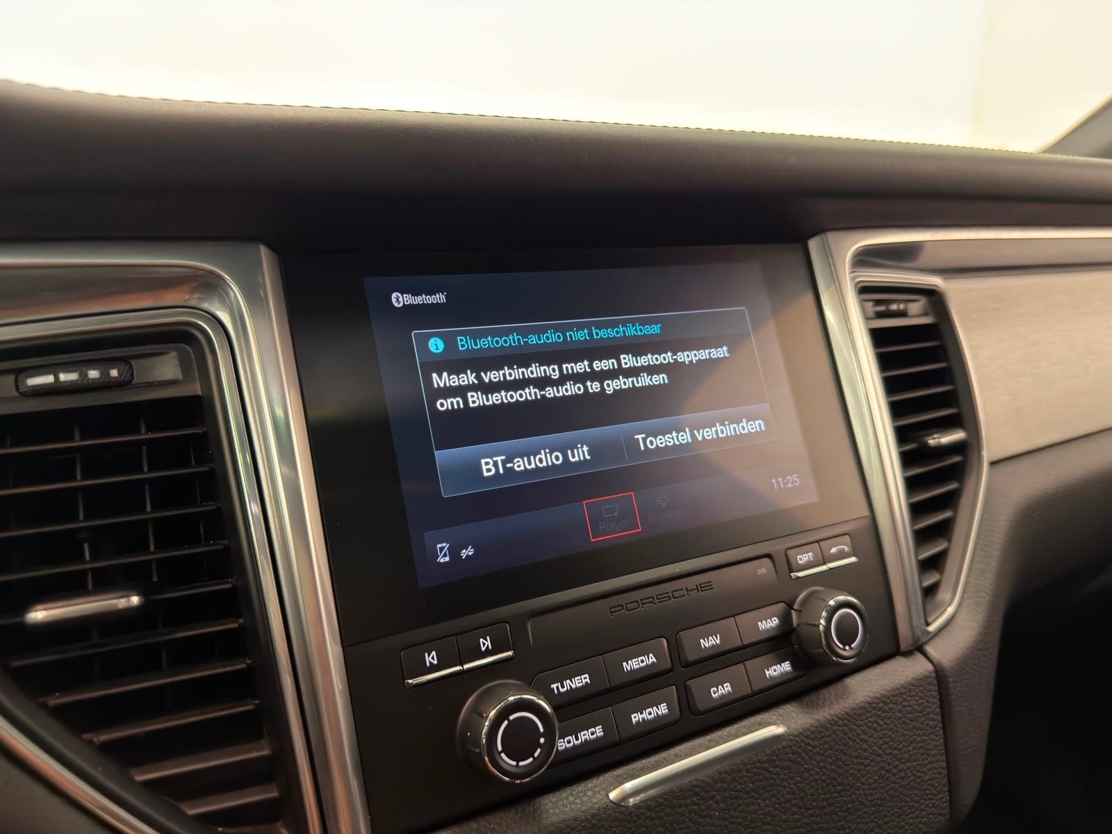Foto 17 van Porsche Macan 3.0 GTS / Pano / Luchtvering / Trekhaak