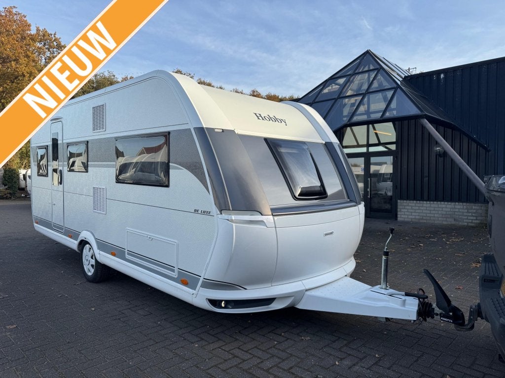 Hobby de Luxe 495 UL 2026 | Enkele bedden, Caravans en Kamperen, Caravans, Bedrijf, tot en met 4, 1250 - 1500 kg, Rondzit, Hobby
