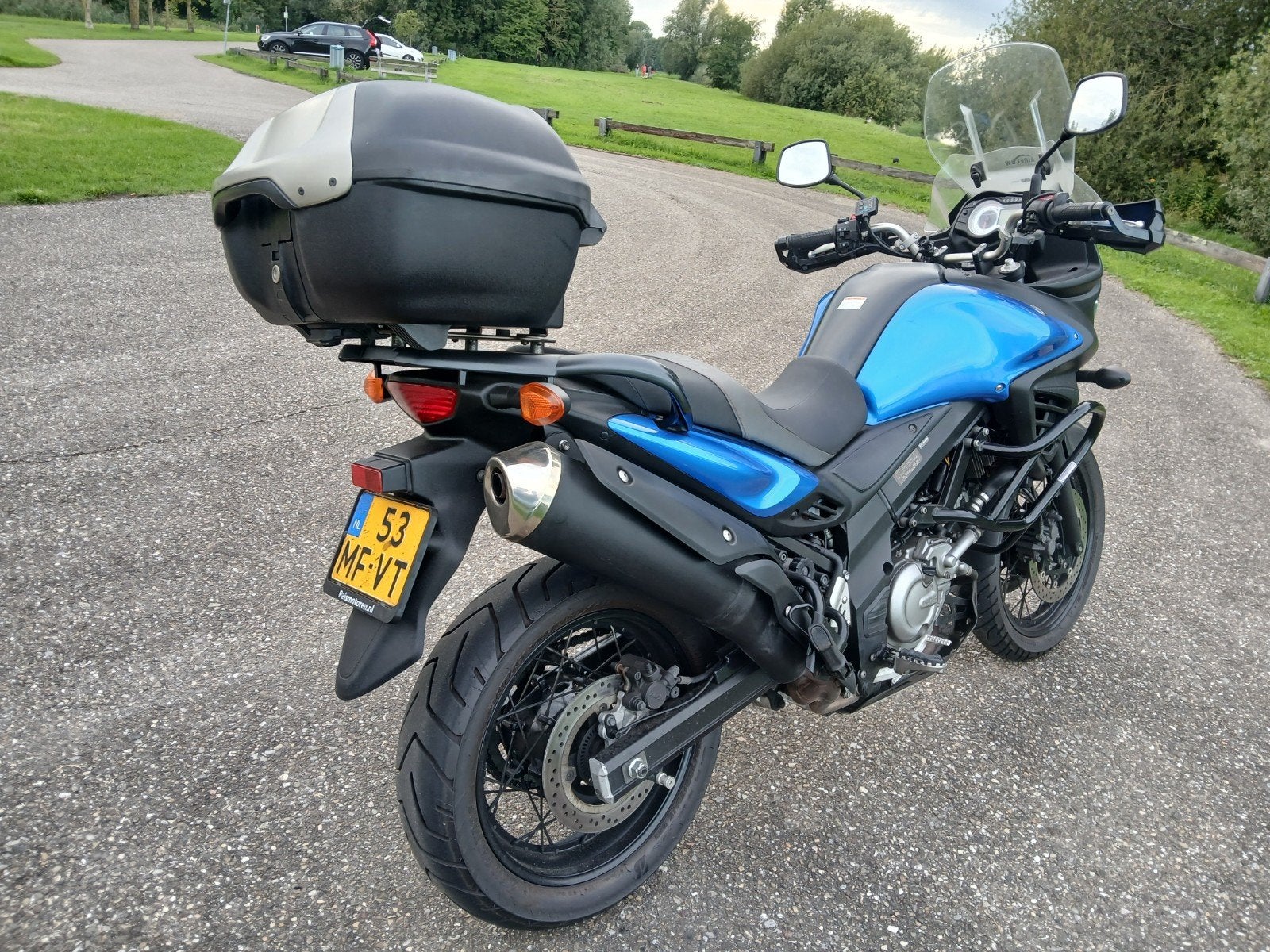 Foto 12 van Suzuki V-Strom 650 – 2015 – 59.000 km met Garanti