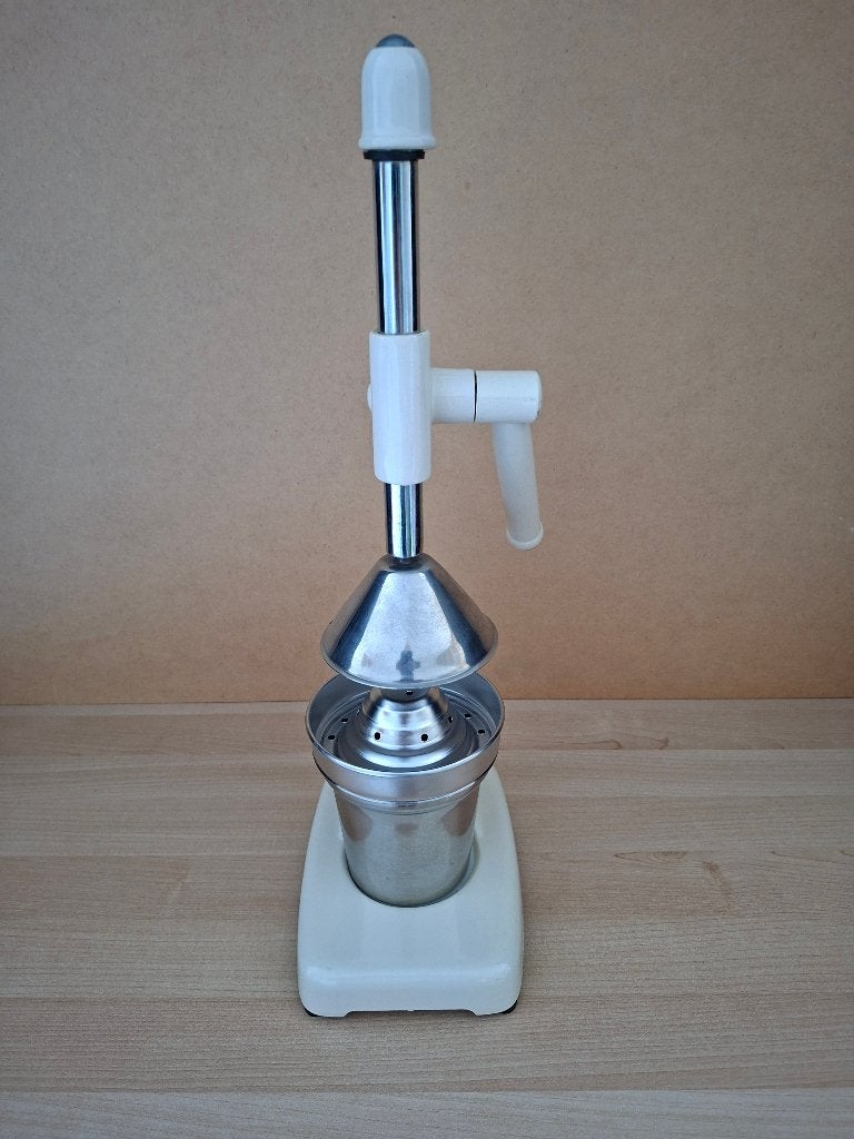 Citruspers met hendel., Huis en Inrichting, Ophalen of Verzenden, Metaal, Wit, Overige merken