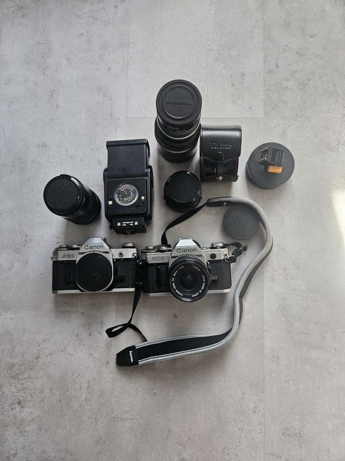 2 canon ae-1 met lenzen, Ophalen, Gebruikt, Spiegelreflex, Canon
