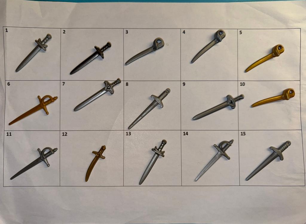 Mei 358: playmobil: onderdelen: zwaarden, Ophalen of Verzenden, Gebruikt, Los playmobil