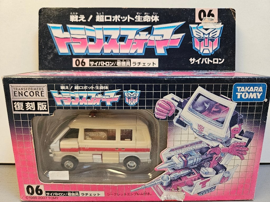 2007 G1 Transformers Takara Tomy Encore Reissue 05 Ratchet, Verzamelen, Transformers, G1, Ophalen of Verzenden, Zo goed als nieuw