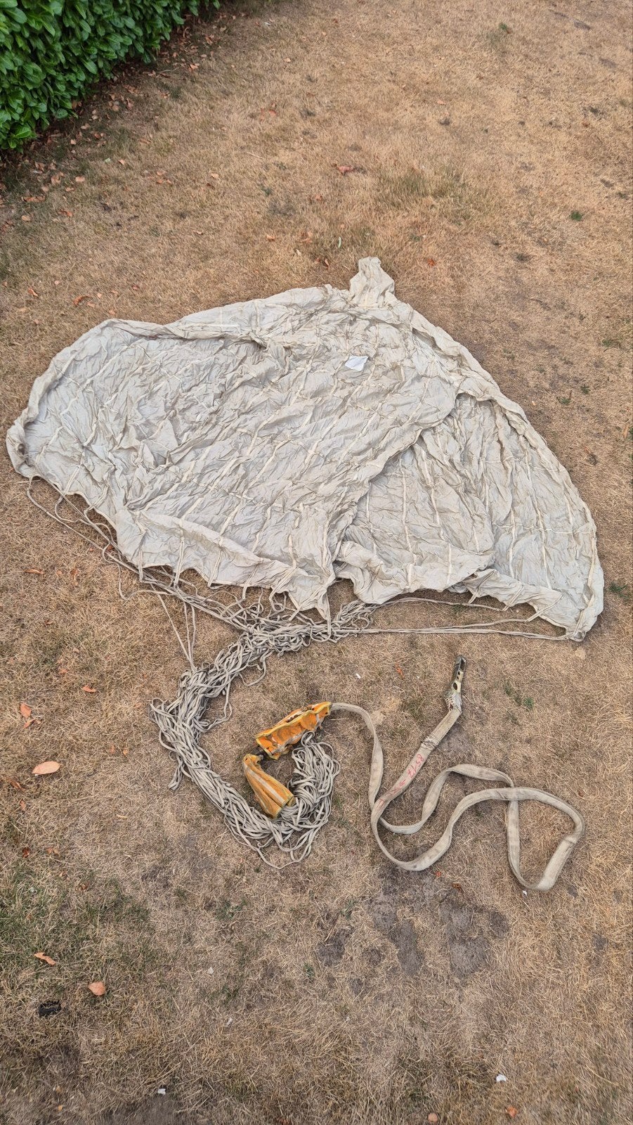 4,5 meter parachute in originele doos., Ophalen of Verzenden, Landmacht, Nederland