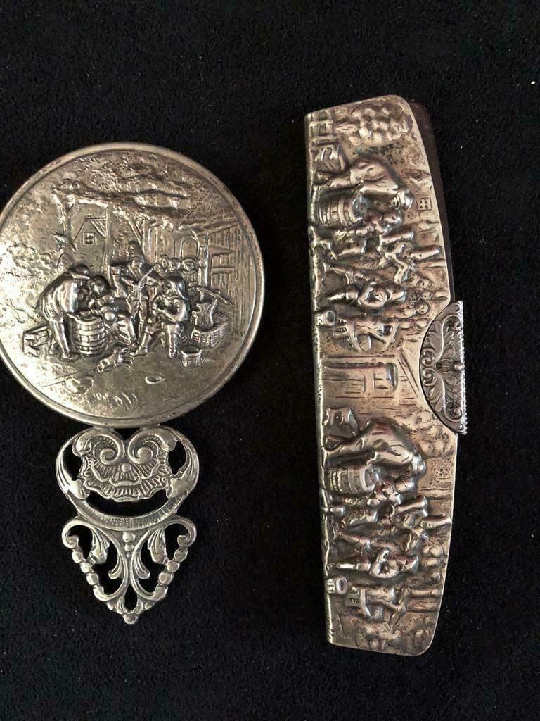 Spiegeltje en kam verzilverd mooi tafereel toiletsetje, Ophalen of Verzenden, Zilver