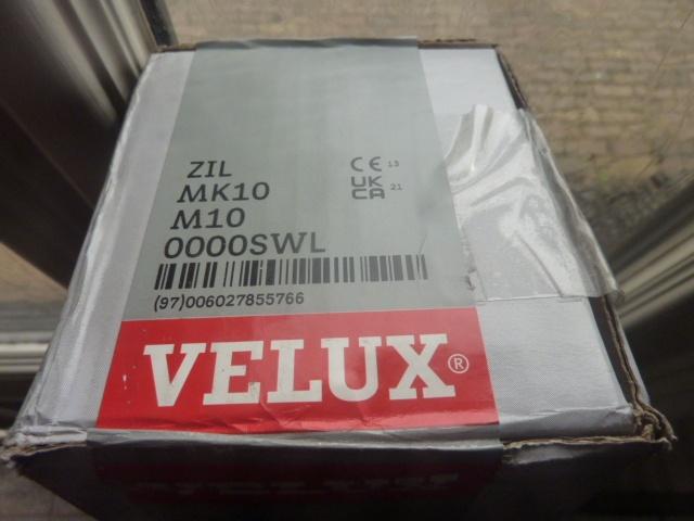 NIeuwe Velux hor voor gehele M(K)-serie, witte omlijsting, Wit, Nieuw, Minder dan 100 cm, 50 tot 100 cm