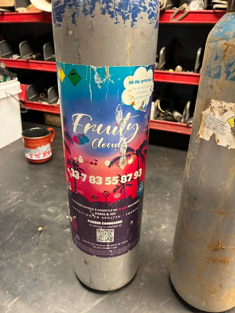 Twee keer drukfles een nog met(lach) gas, Ophalen, Elektrisch