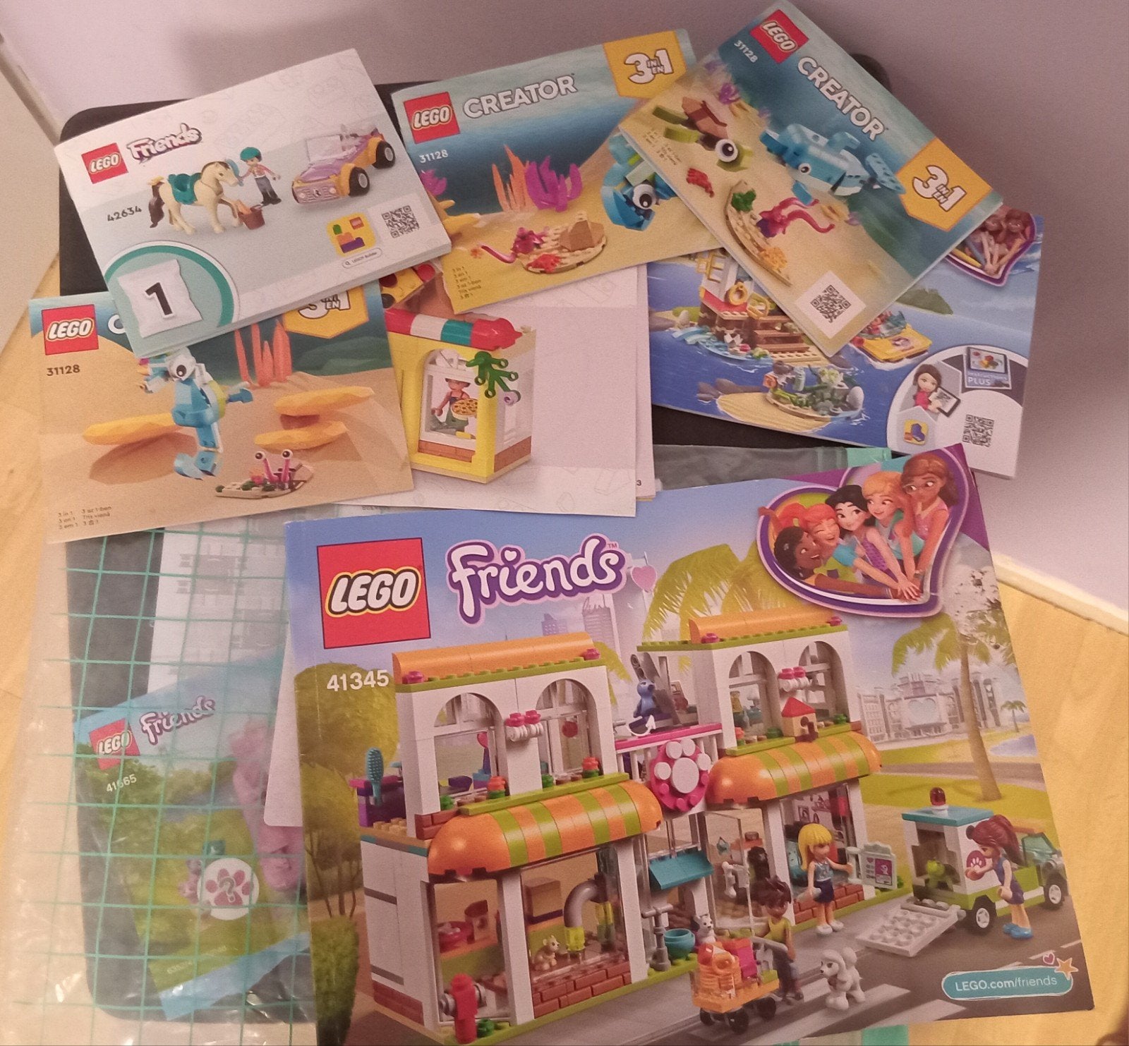 Grote partij LEGO Friends en Creator met boekjes, Ophalen, Gebruikt