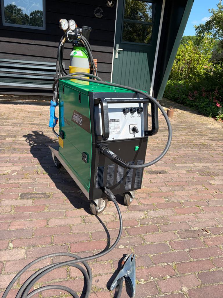 Re-on MIG 255 Co2 lasapparaat met toebehoren, Ophalen, Zo goed als nieuw, 250 ampère of meer, Co2