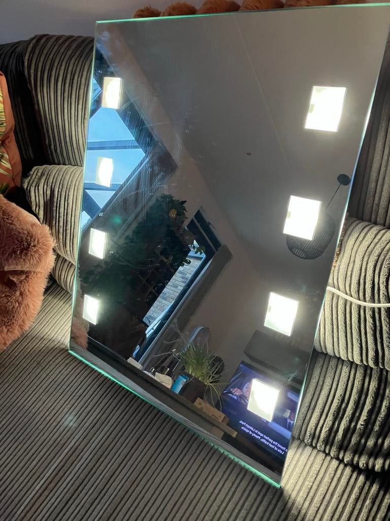 Visagie spiegel met verlichting, Huis en Inrichting, Woonaccessoires | Spiegels, Ophalen, Gebruikt, Minder dan 100 cm, Rechthoekig