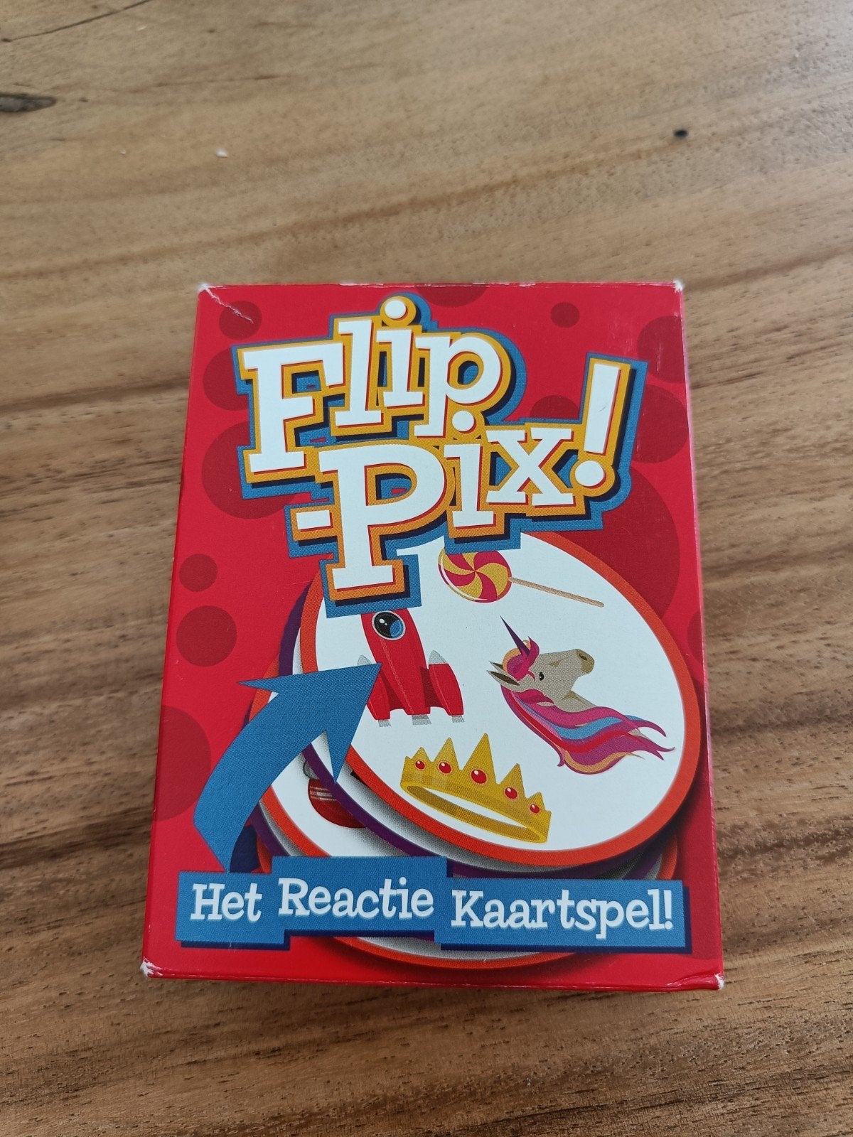 Flip Pix! Dobble Het Reactie Kaartspel, Hobby en Vrije tijd, Gezelschapsspellen | Kaartspellen, Vijf spelers of meer, Ophalen of Verzenden