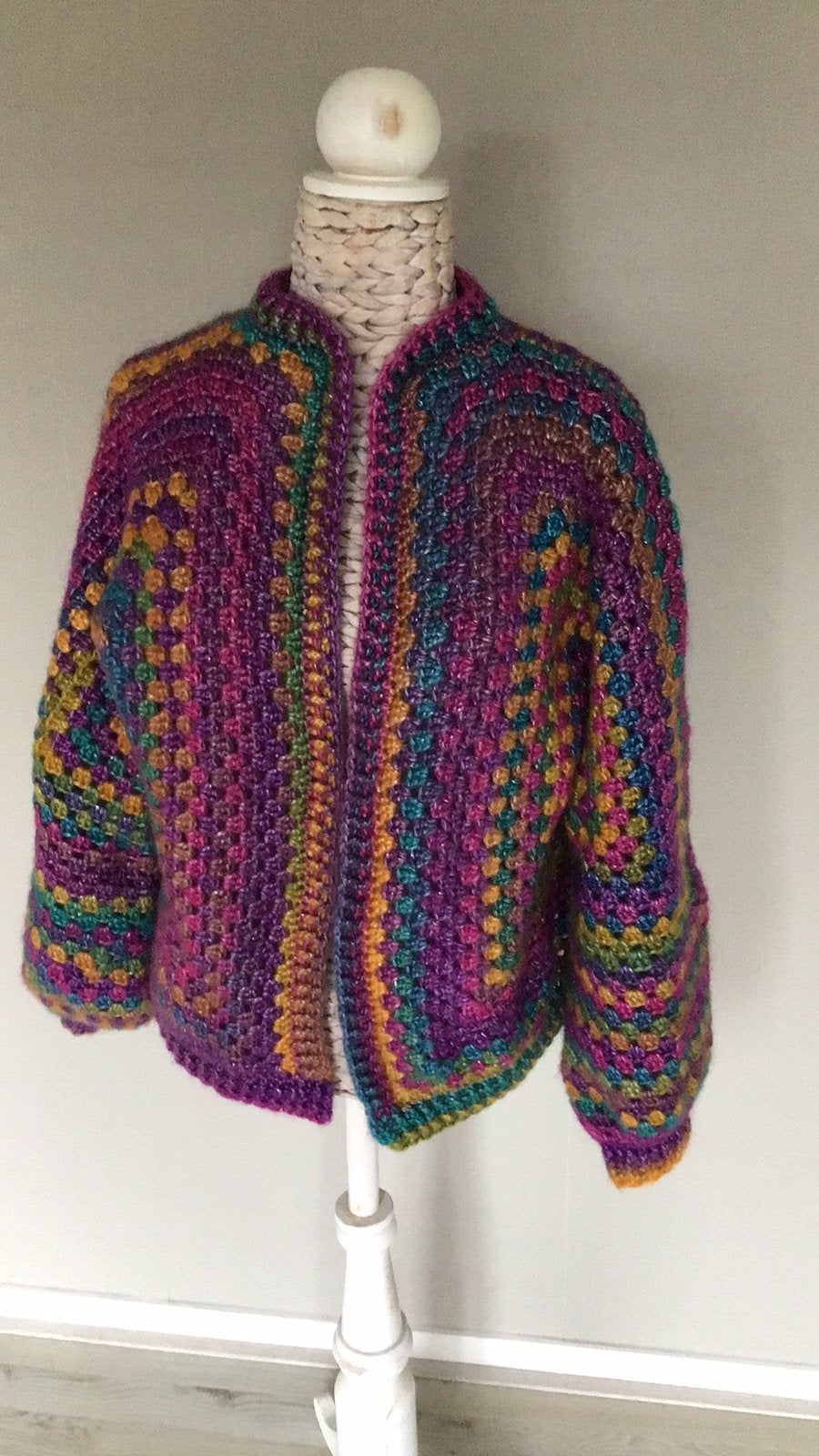 Gehaakt vest in prachtige kleuren maat xl nieuw, Ophalen of Verzenden, Zo goed als nieuw, Maat 46/48 (XL) of groter