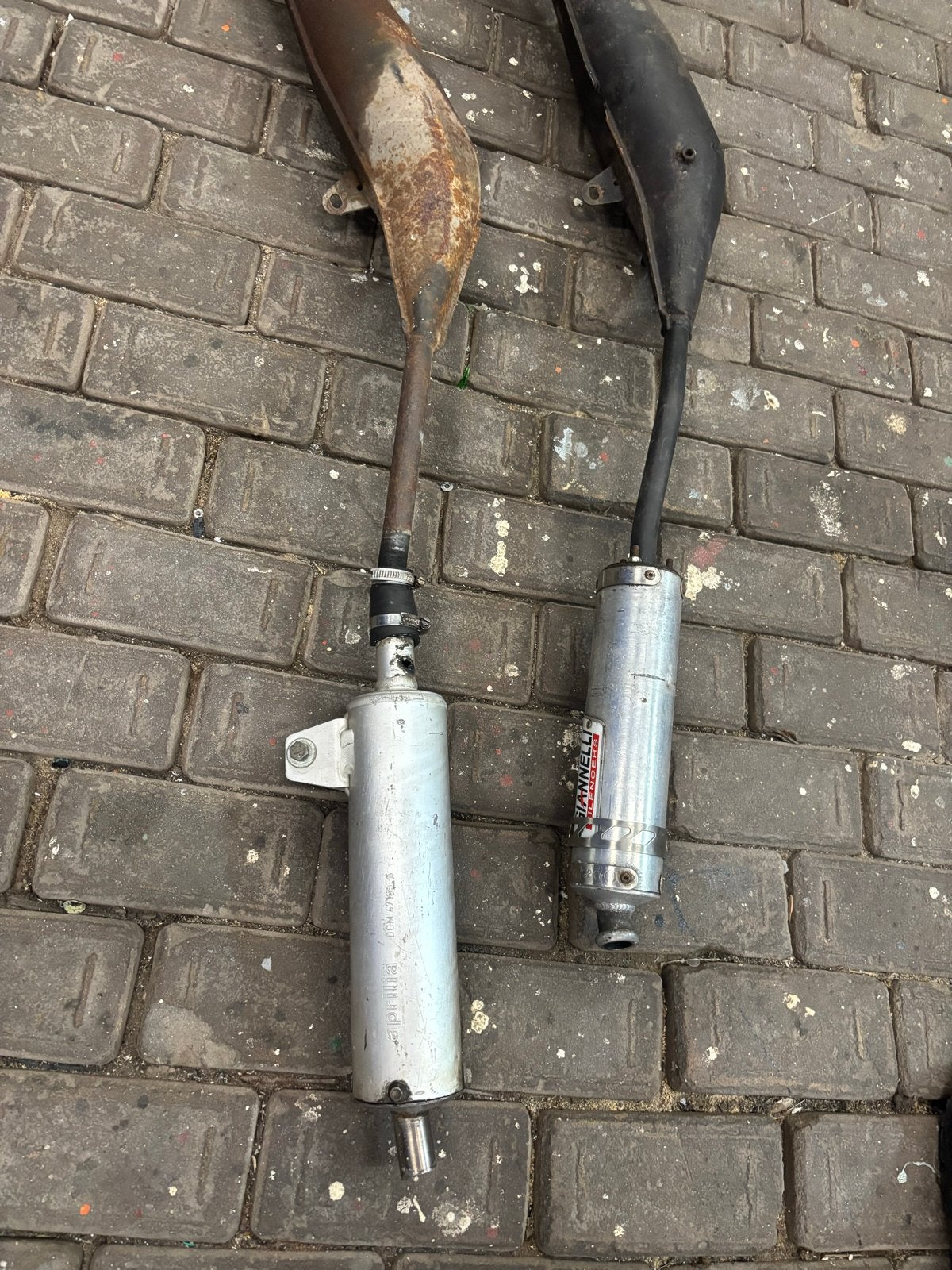 Aprilia rs50 uitlaten2x gebruikt model 99/05, Ophalen of Verzenden, Gebruikt, Uitlaat