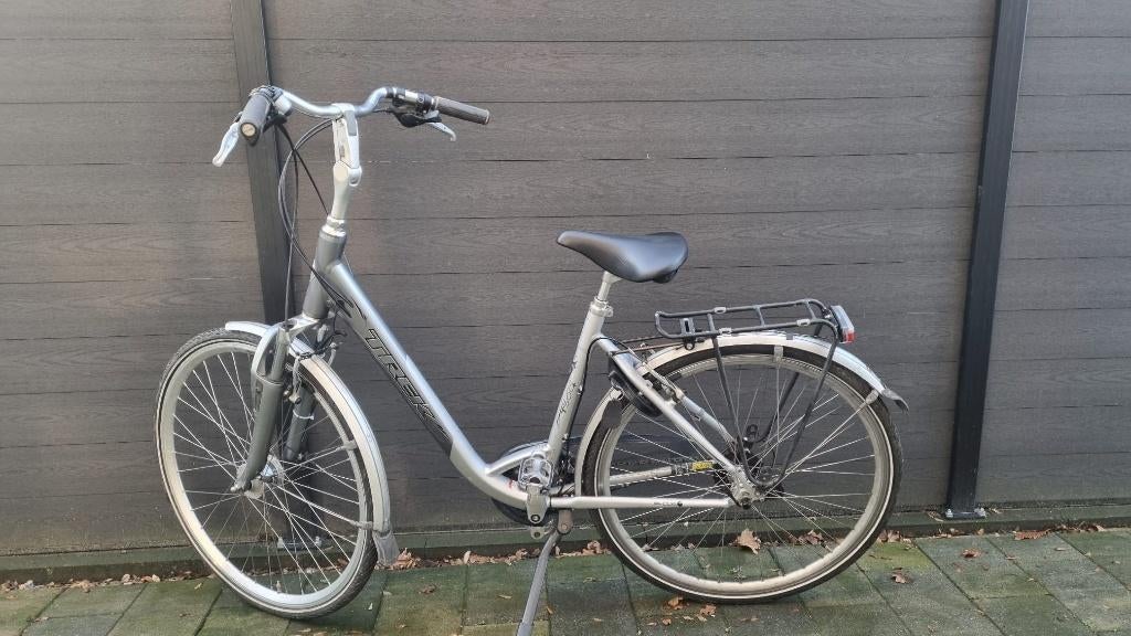 TREK Damesfiets 24 Versnellingen 28 inch, Fietsen en Brommers, Fietsen | Dames | Damesfietsen, Gebruikt, Versnellingen, 50 tot 53 cm