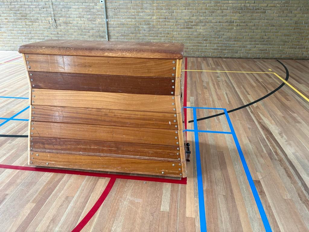 Vintage Turnkast - Gymtoestel - Decoratief, Ophalen, Gebruikt