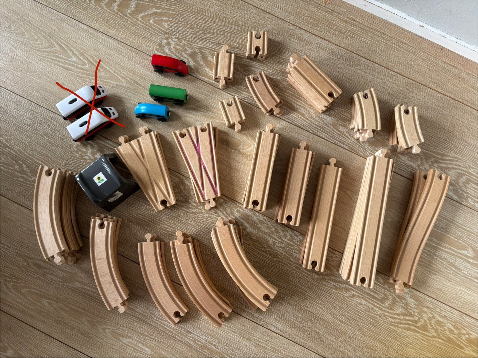 Ikea LILLABO houten treinen set, Ophalen of Verzenden, Gebruikt, Rij- of Hobbelspeelgoed