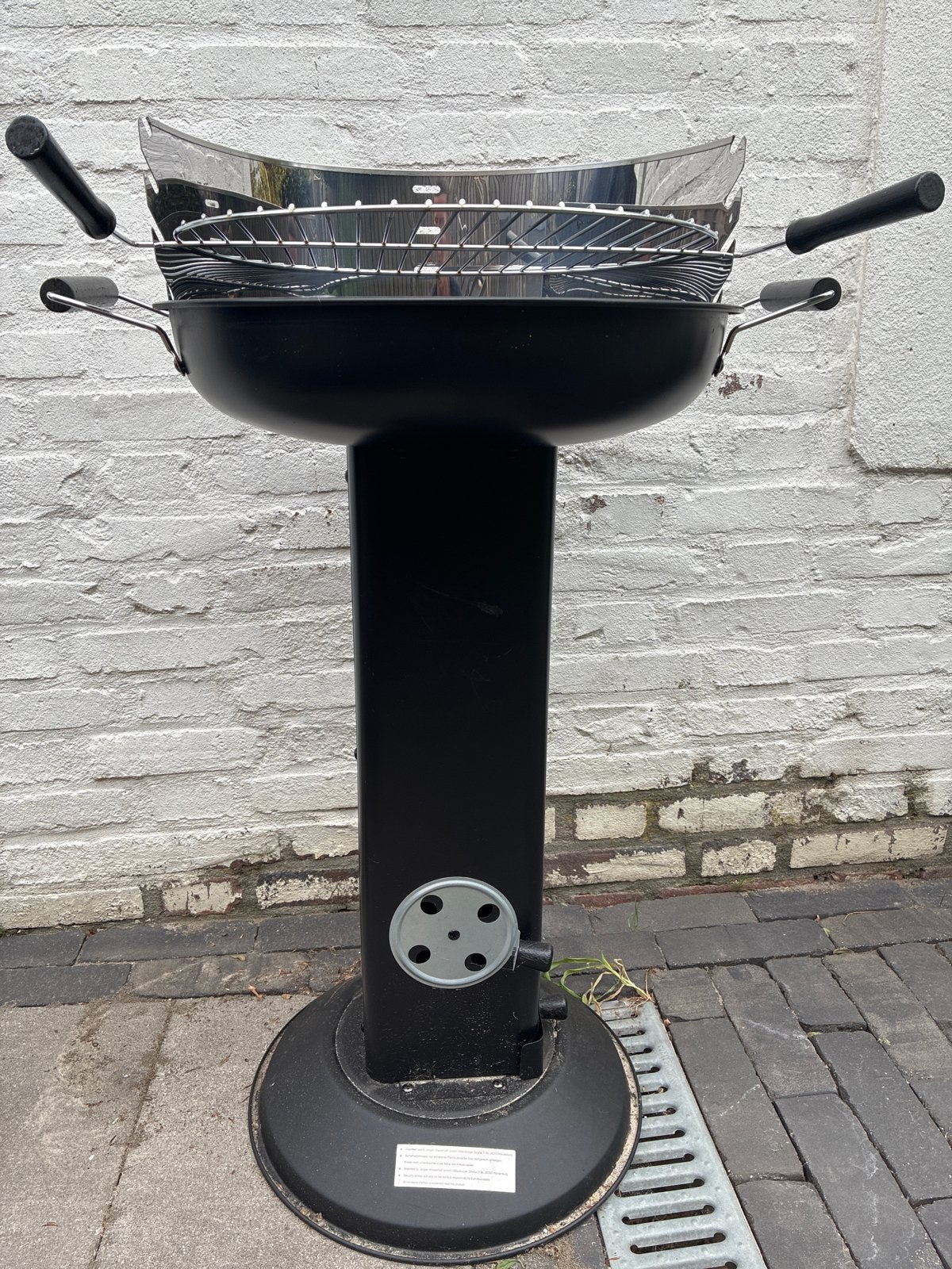 barbecue, ongebruikt met hoes., Ophalen, Zo goed als nieuw, Met accessoires