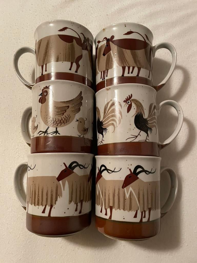 Tk 6 leuke mokken met dieren figuren, bruin beige kleuren, Ophalen of Verzenden, Zo goed als nieuw, Overige stijlen, Kop(pen) en/of Schotel(s)