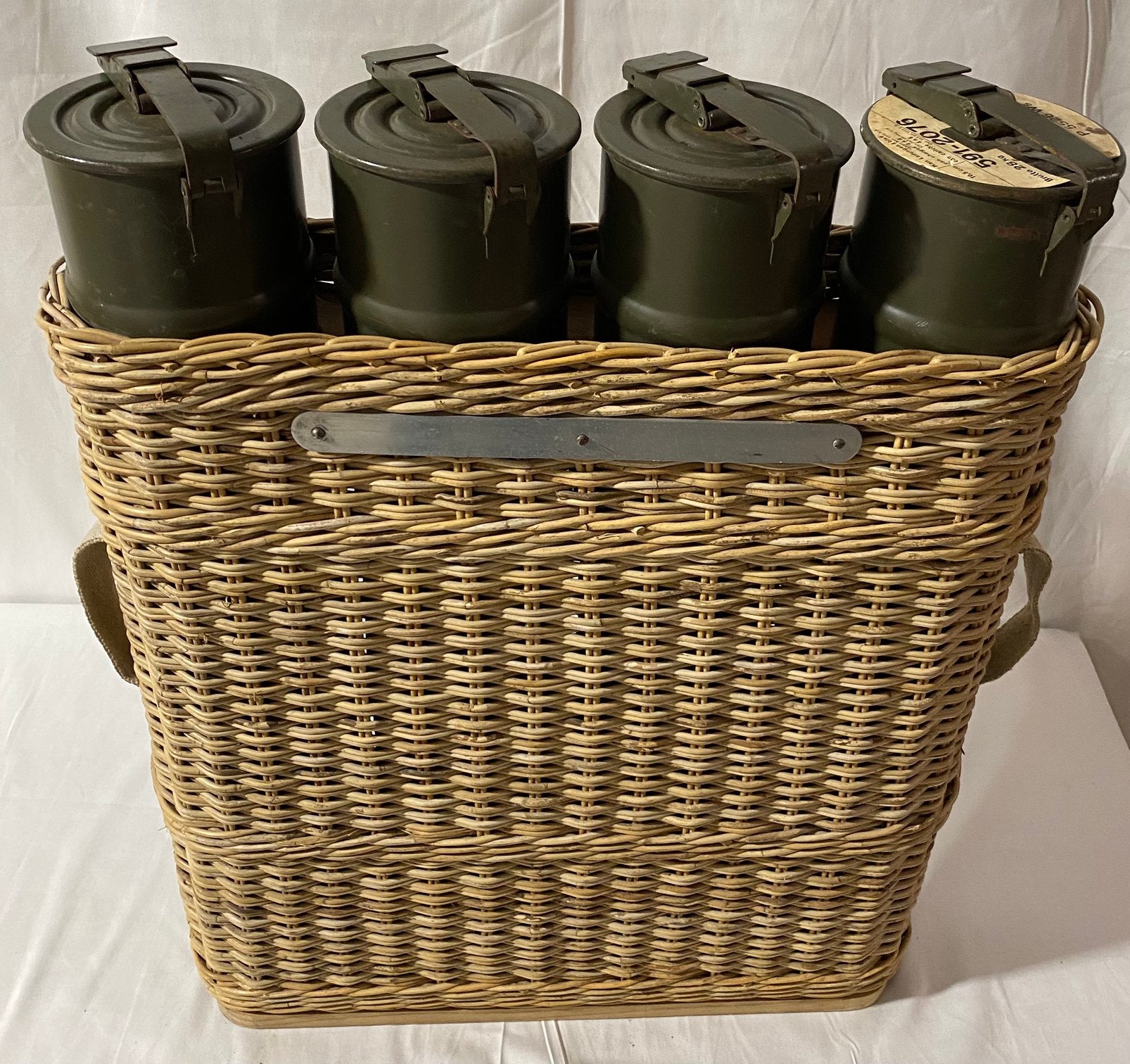 Mand van Zwitserse artillie - na-oorlogs, Ophalen, Landmacht, Nederland