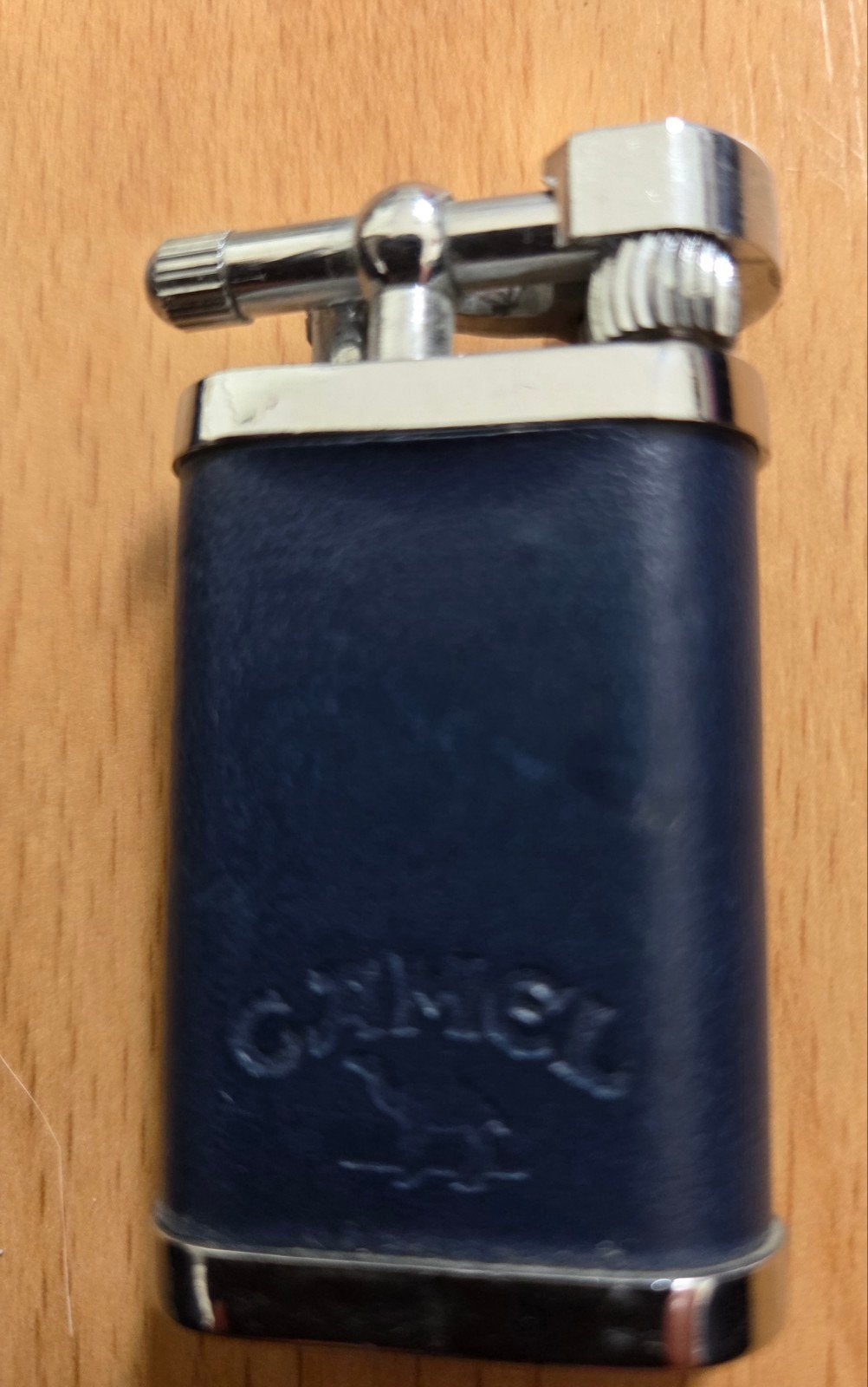 Vintage Camel aansteker - Blauw leer, Verzamelen, Ophalen of Verzenden, Gebruikt, Aansteker