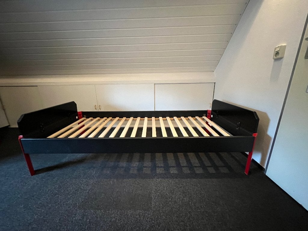 Eenpersoonsledikant met lattenbodem en lade, Huis en Inrichting, Slaapkamer | Bedden, Ophalen, 90 cm, Eenpersoons, Zwart