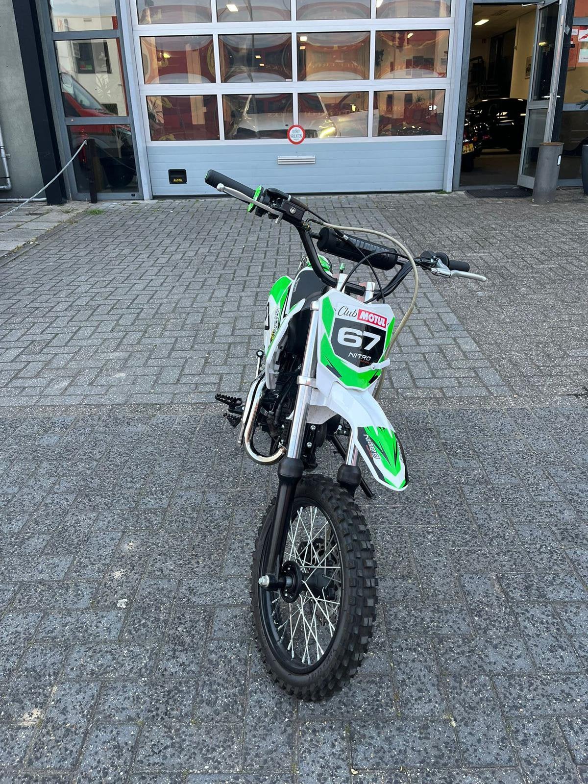 Nitro 125cc crossmotor/pitbike schakel groen + accesoires, 125 cc, Zo goed als nieuw, 4 versnellingen, Ophalen