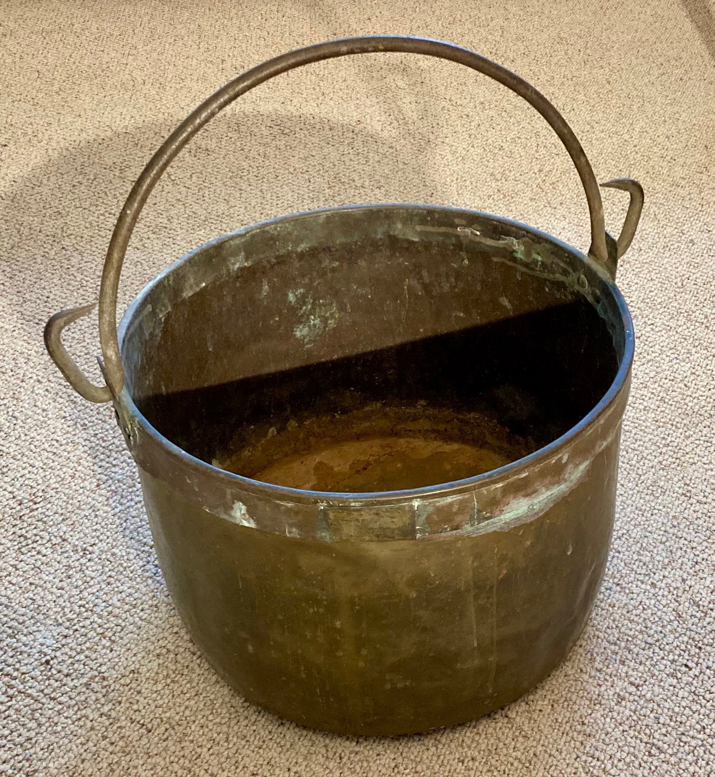 Stoere koperen pot, Ophalen, Koper