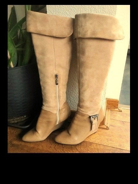 Prachtige Elegant Beige Leren Lange Laarzen - GUESS maat 38!, Hoge laarzen, Verzenden, Beige, Zo goed als nieuw