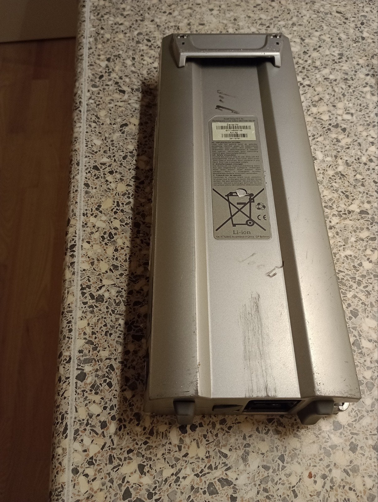 Twee defecte ION accu's 36 Volt Koga en Batavus, Gebruikt