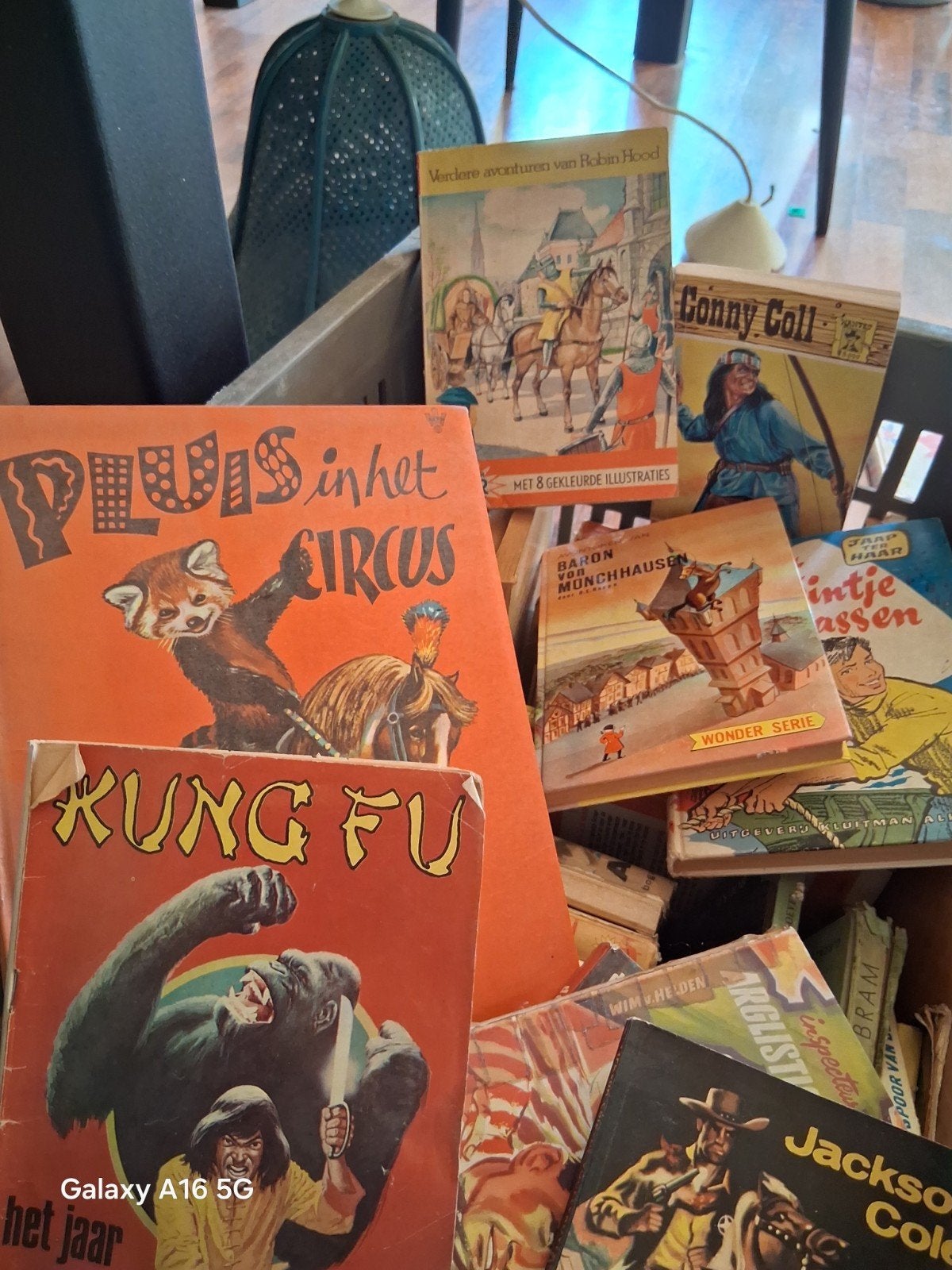 oude kuifje sjors en sjimy enz zeer oude boeken zie foto, Boeken, Meerdere comics, Ophalen, Gelezen, Europa