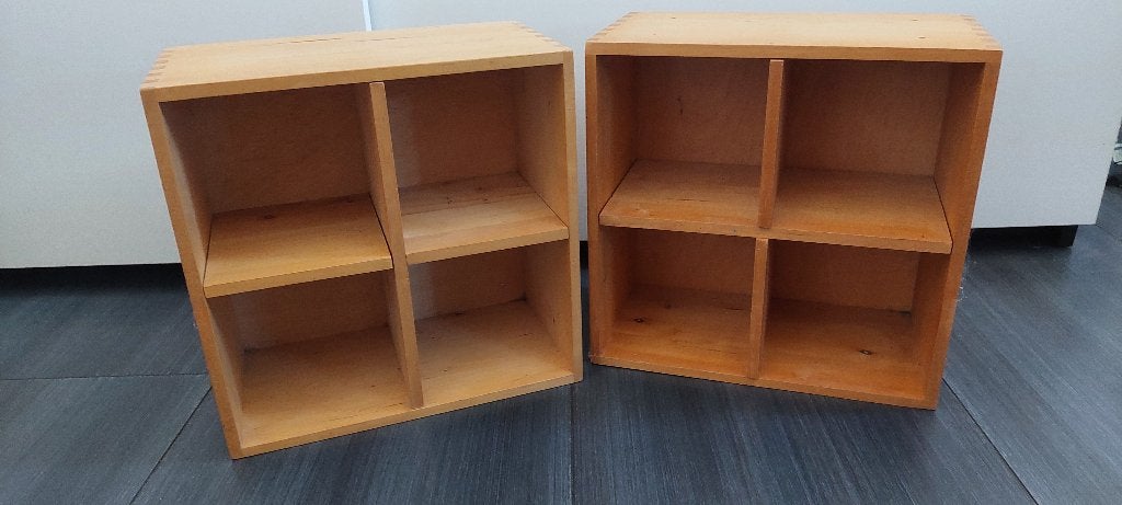 Houten bakken voor CD's of andere spullen, Huis en Inrichting, Woonaccessoires | Cd- en Dvd-rekken, Ophalen, Zo goed als nieuw