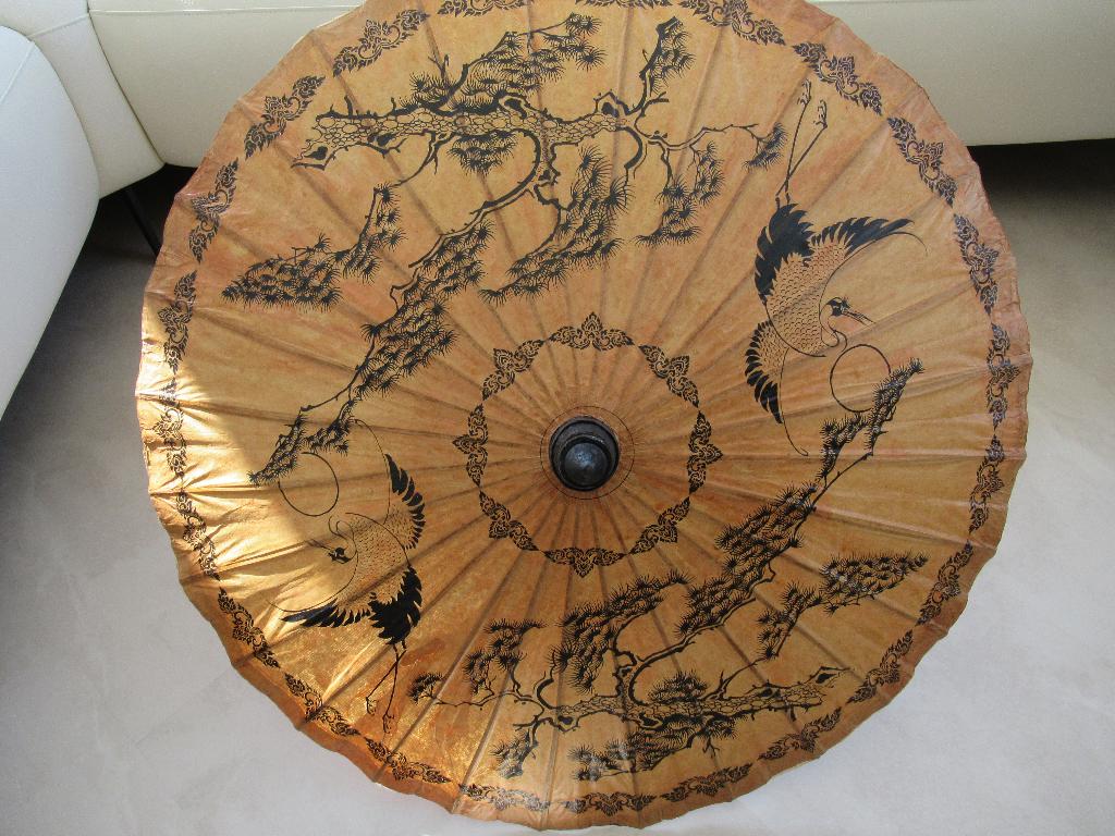 Thaise sierparasol, Verzenden