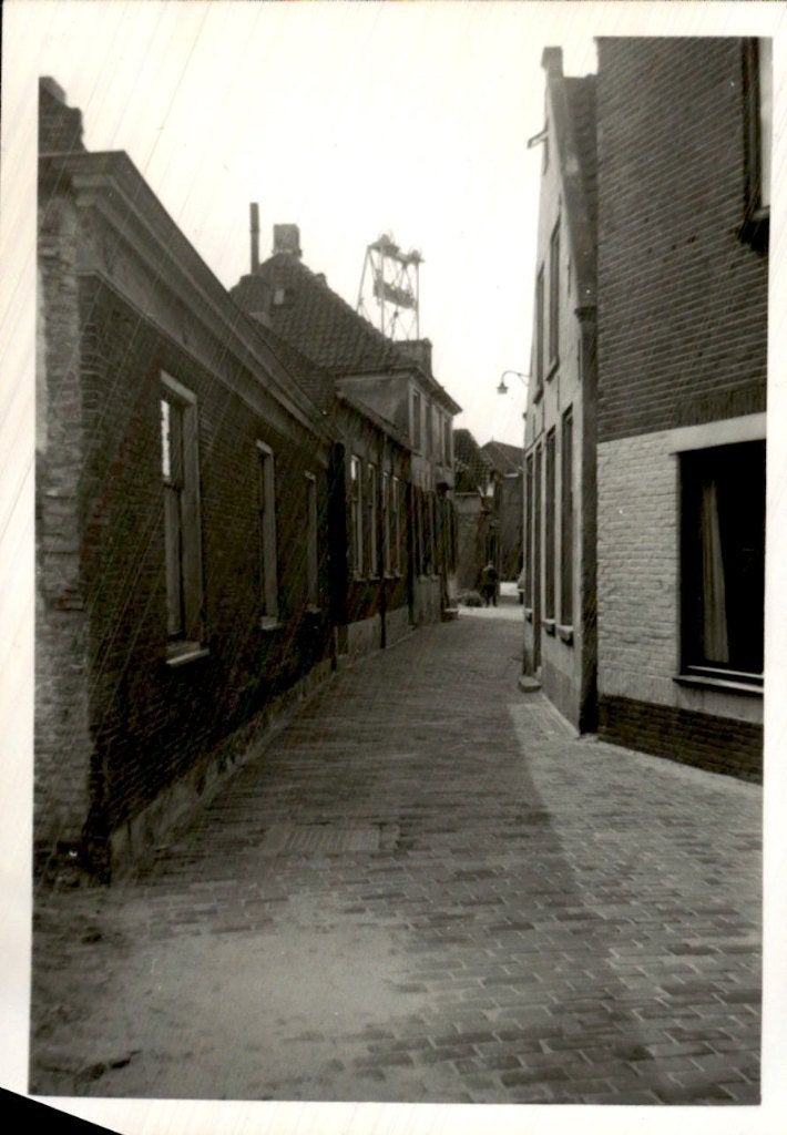 Waddinxveen - Steeg - Smalle klinkerstraat, Verzamelen, Ophalen of Verzenden, 1960 tot 1980, Gelopen, Zuid-Holland
