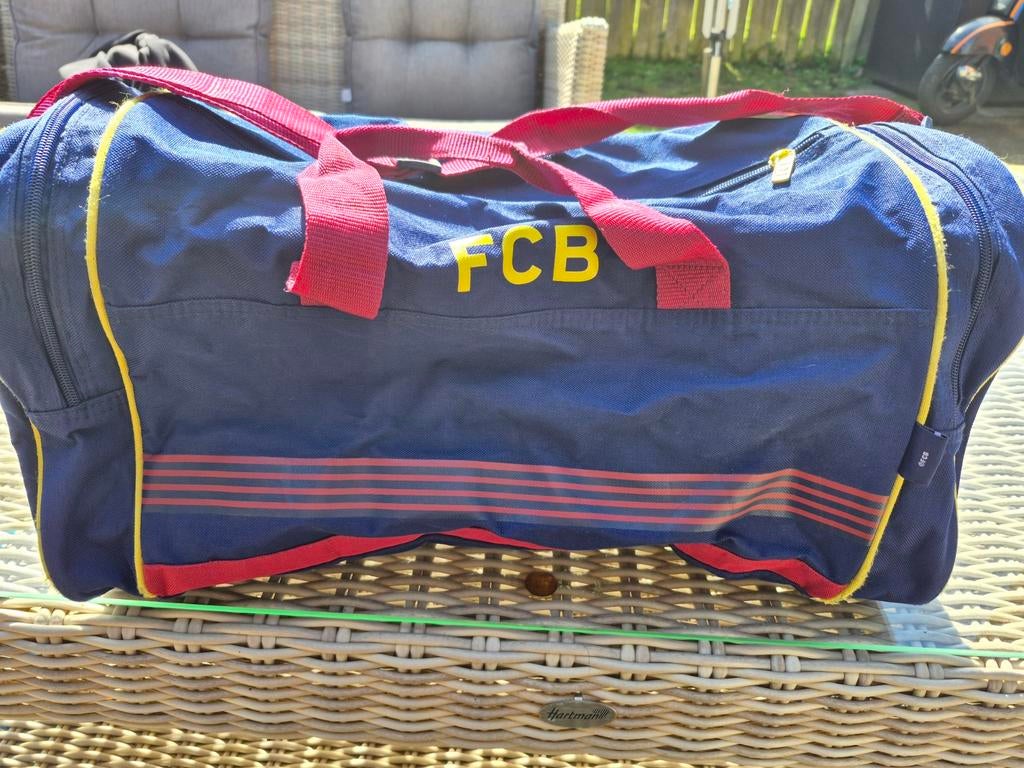 FC Barcelona sporttas, 40 tot 60 cm, Gebruikt, 20 tot 30 cm, Blauw