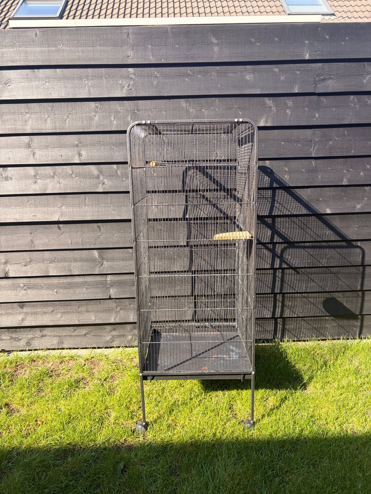 Grote vogelkooi/voilliere, Ophalen, Gebruikt, Metaal, Vogelkooi