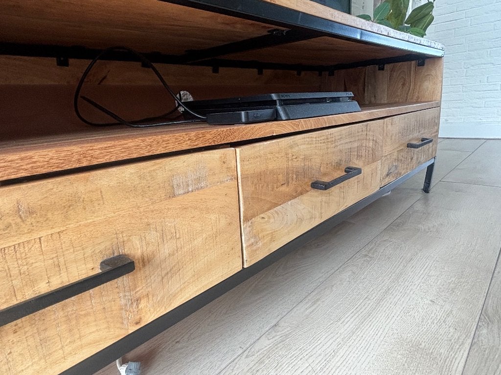 Tv meubel, Ophalen, Gebruikt, 150 tot 200 cm, Eikenhout