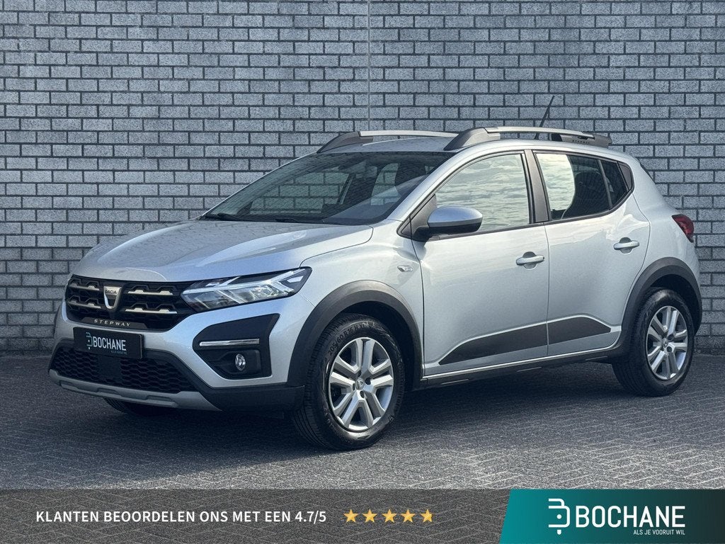 Dacia Sandero Stepway 1.0 TCe 90 Comfort | Navigatie | Parke, Auto's, Dacia, Gebruikt, Met garantie (alle), 49 €/maand, Origineel Nederlands