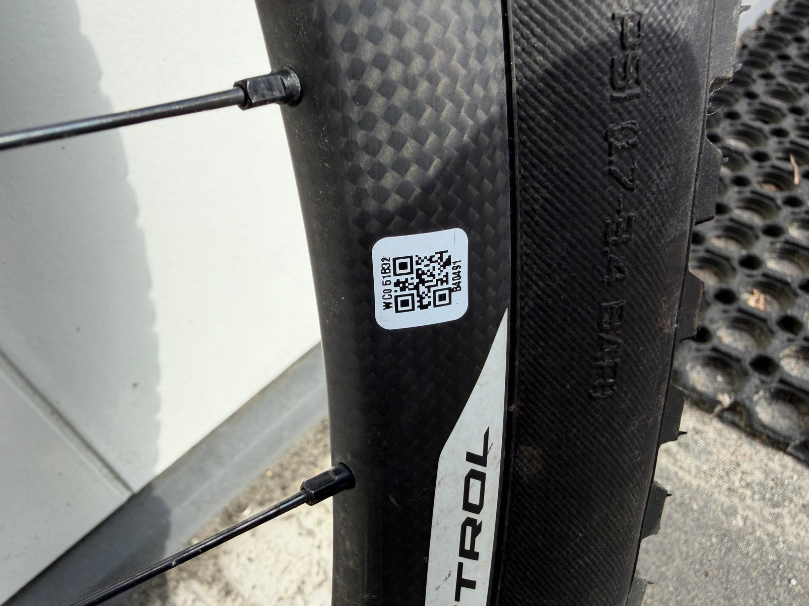 Foto 6 van Roval Control Carbon 29” MTB Achterwiel  (Non-Boost 12x142)