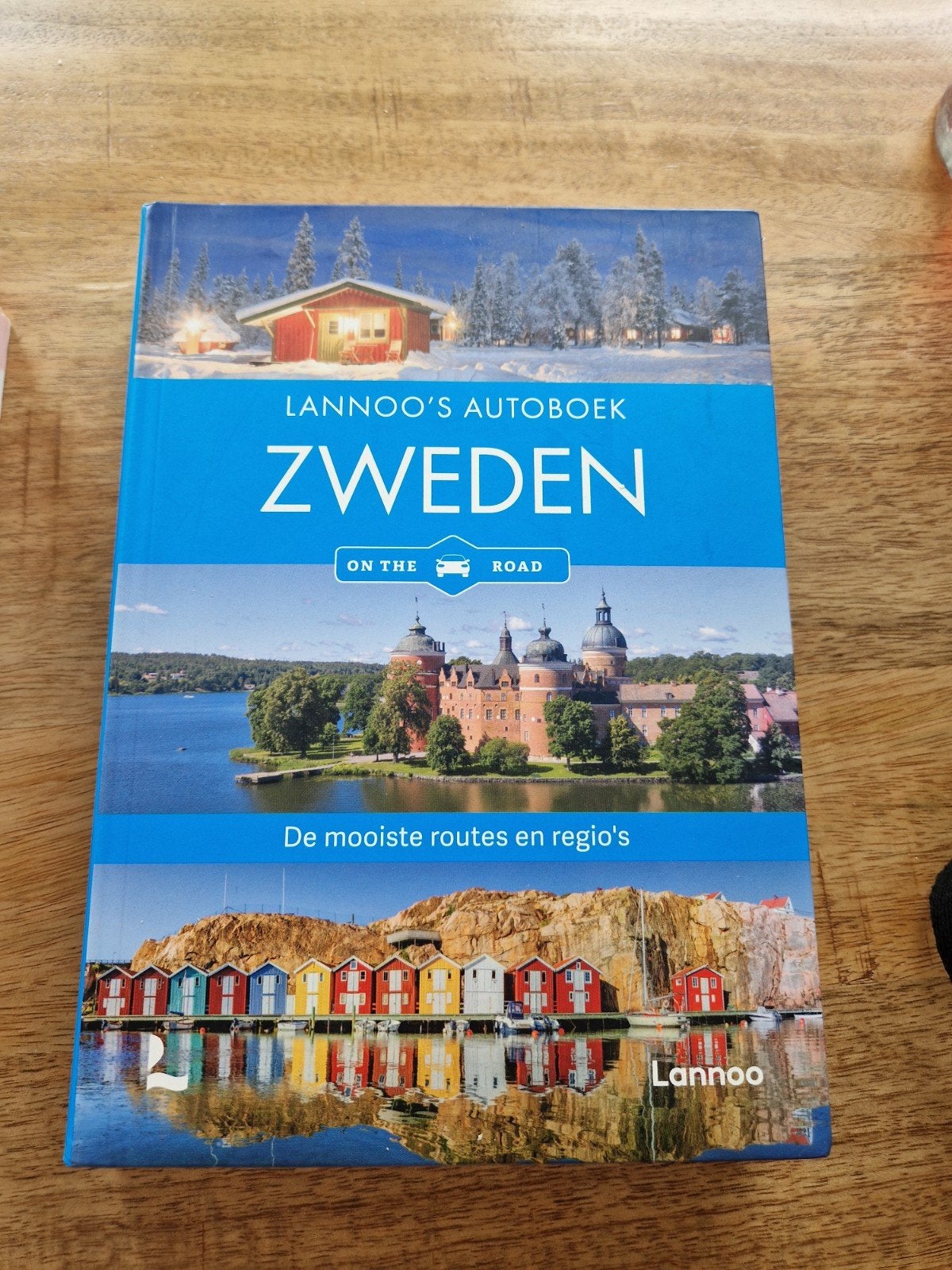 AUTOBOEK ZWEDEN on the road, Boeken, Ophalen of Verzenden, Zo goed als nieuw, Reisgids of -boek, Europa