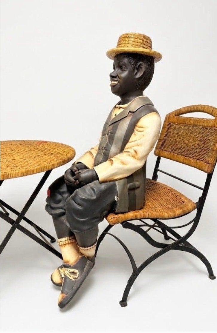 Vintage Tuinbeeld Jongen met Strohoed en Stoel, Ophalen