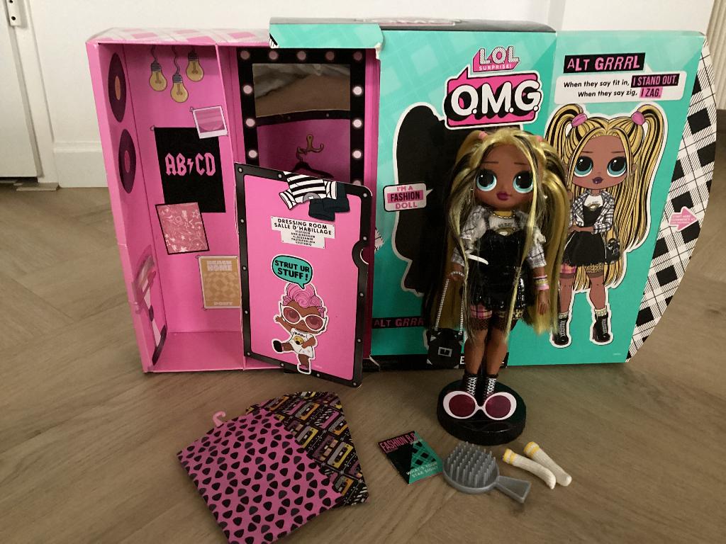 LOL ALT Girl, Ophalen, Zo goed als nieuw, Overige typen