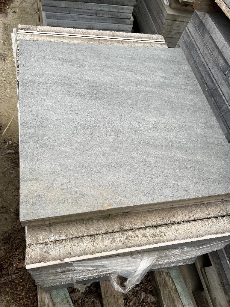 Nr. 0001 18 st keramische tegels 60x60x4,8, Ophalen, Nieuw, Overige materialen