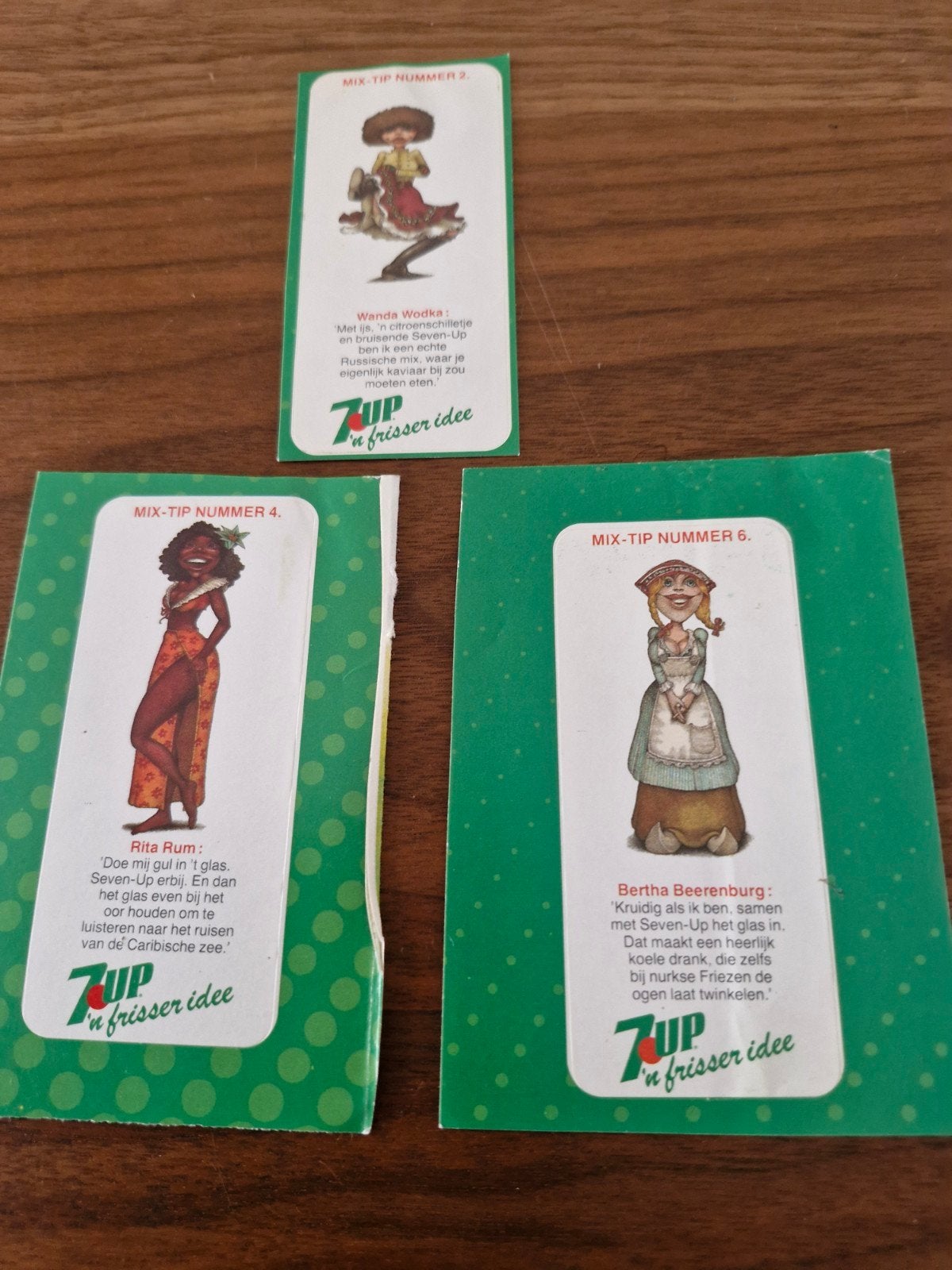 526  7UP Mix-Tip Stickers - Wanda Wodka, Rita Rum, Bertha, Verzamelen, Ophalen of Verzenden, Gebruikt, Overige typen
