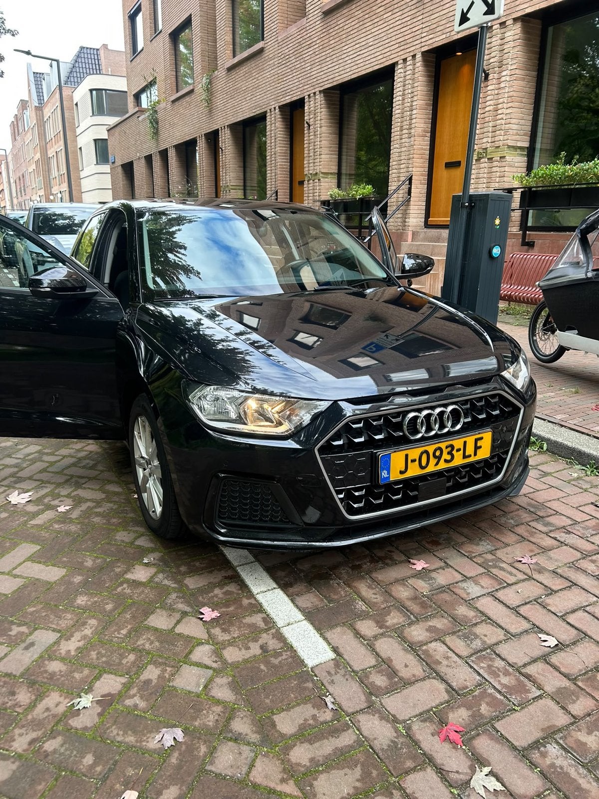 Audi A1 25 Tfsi 95pk 2020 Zwart (Automaat), Auto's, A1, 95 pk, 1100 kg, Particulier