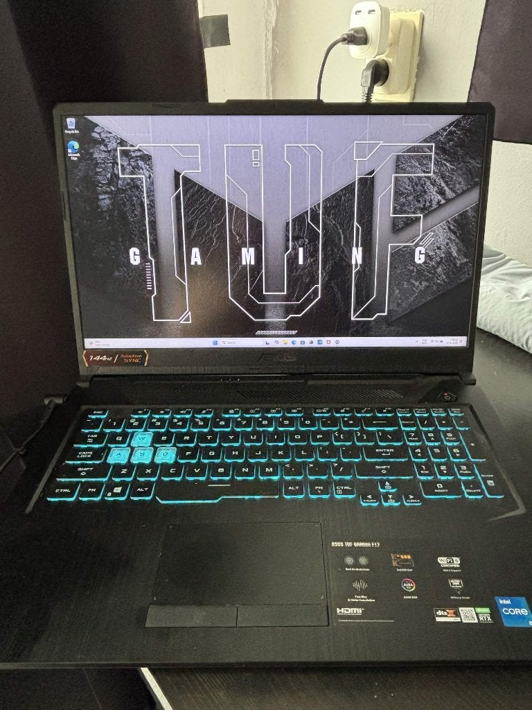 ASUS TUF Gaming F17 FX706HCB laptop, Ophalen, Met videokaart, Asus, Zo goed als nieuw