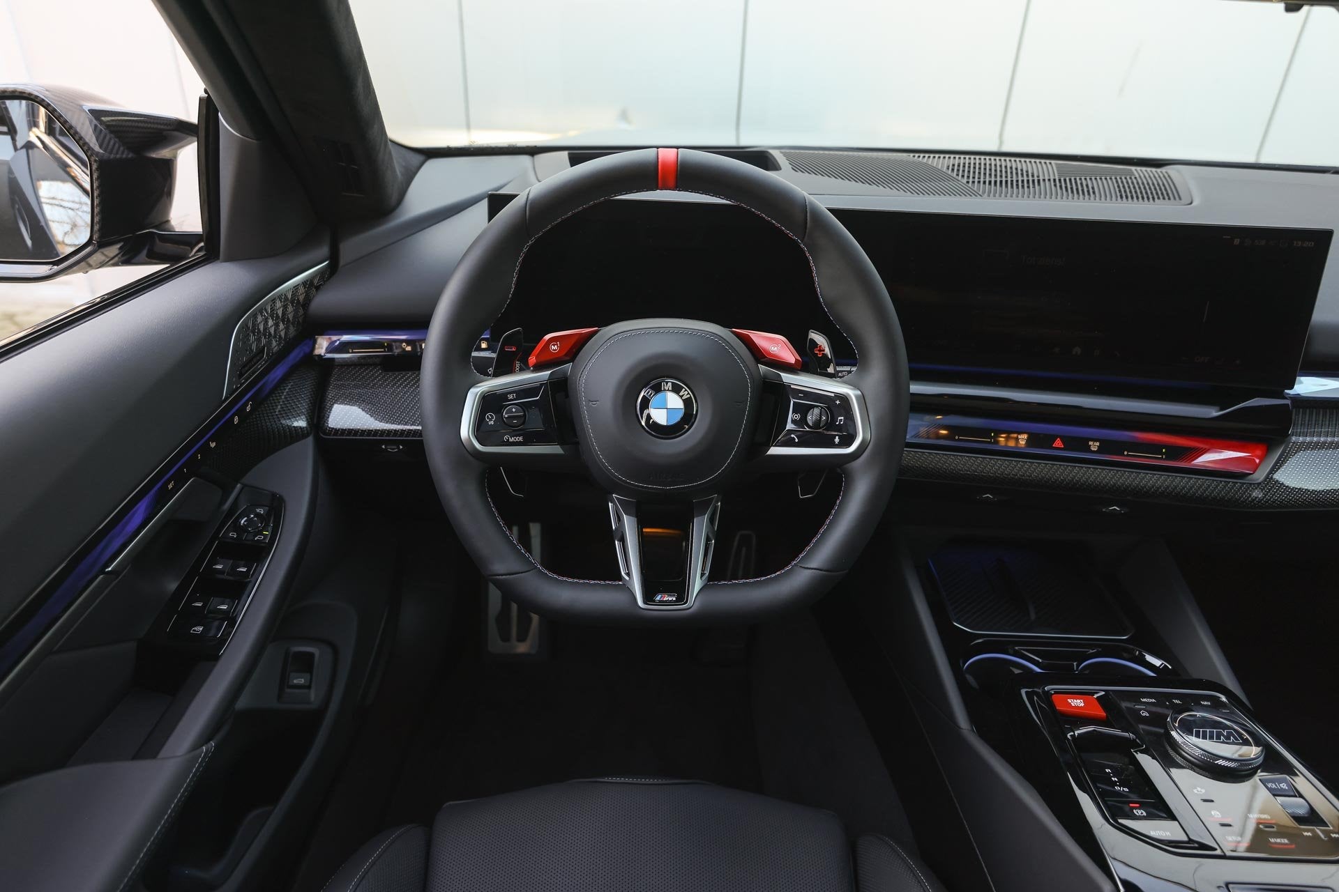 BMW M5 Touring Automaat / M Drive Professional / Panoramadak, Dealer onderhouden, Gebruikt, 4395 cc, Vierwielaandrijving