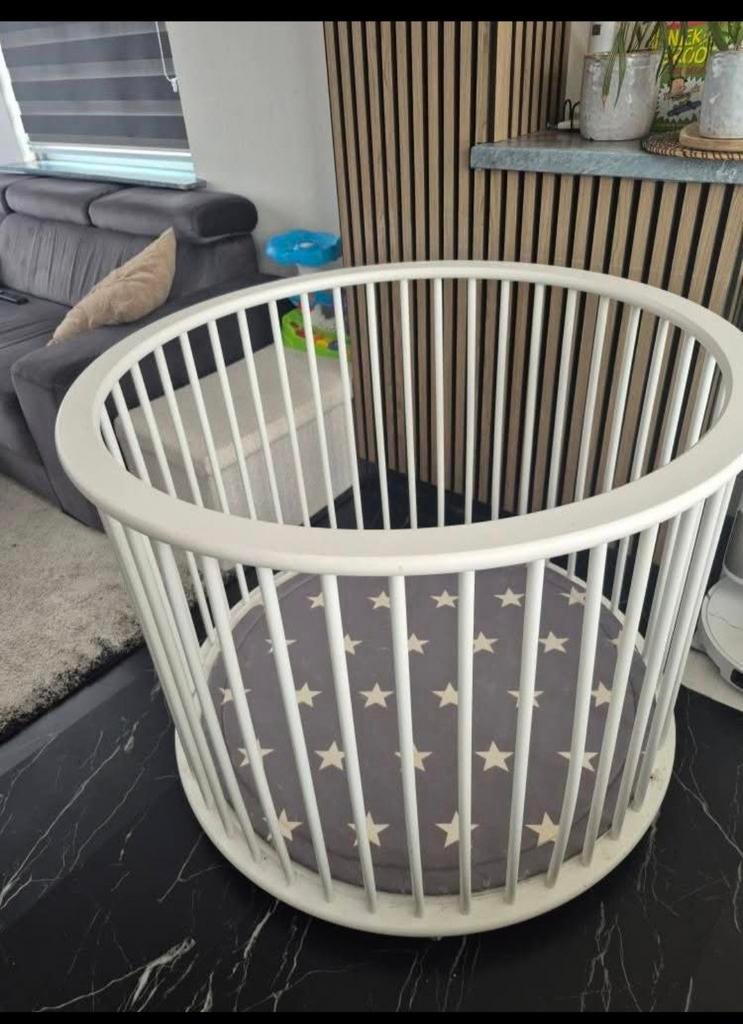 Ronde box met sterren boxkleed, Ophalen of Verzenden, Gebruikt, Rond, Boxkleed