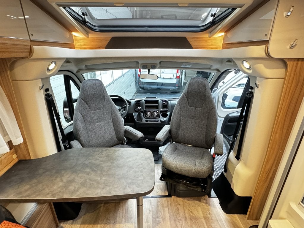 Hymer Exsis-T 474 - Automaat, Caravans en Kamperen, Campers, Airbags, Ringverwarming, Fiat, 6 tot 7 meter
