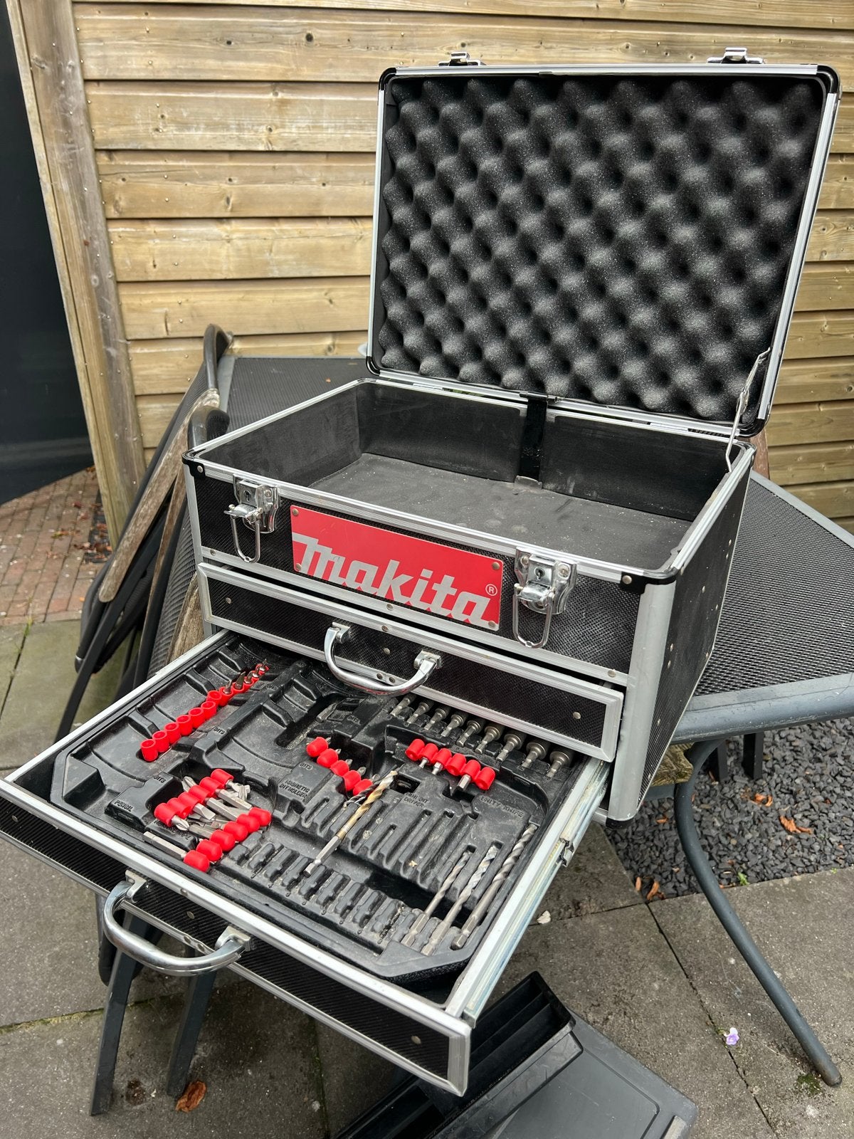 Makita gereedschapskoffer met lades en inhoud, Ophalen, Gevuld, Gebruikt